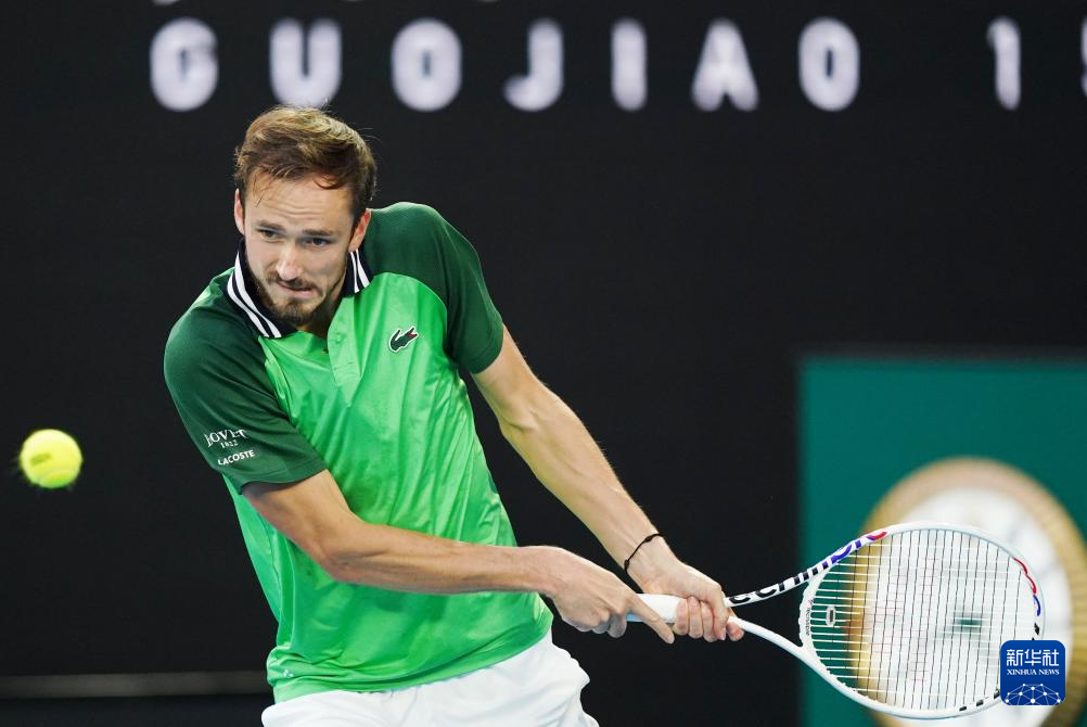 队的进攻手 队的进攻手